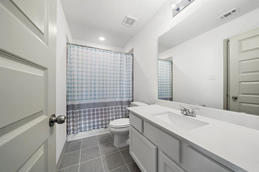 3306 Willow Fin Way, Richmond, Texas image 29