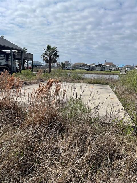 1279 Diamond Road Crystal Beach TX 77650