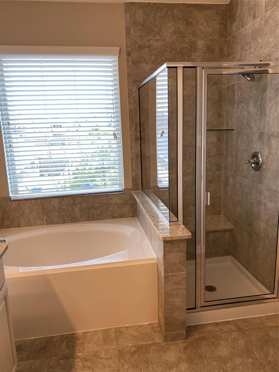 5639 Sallow Bay Lane, Fulshear, Texas image 18