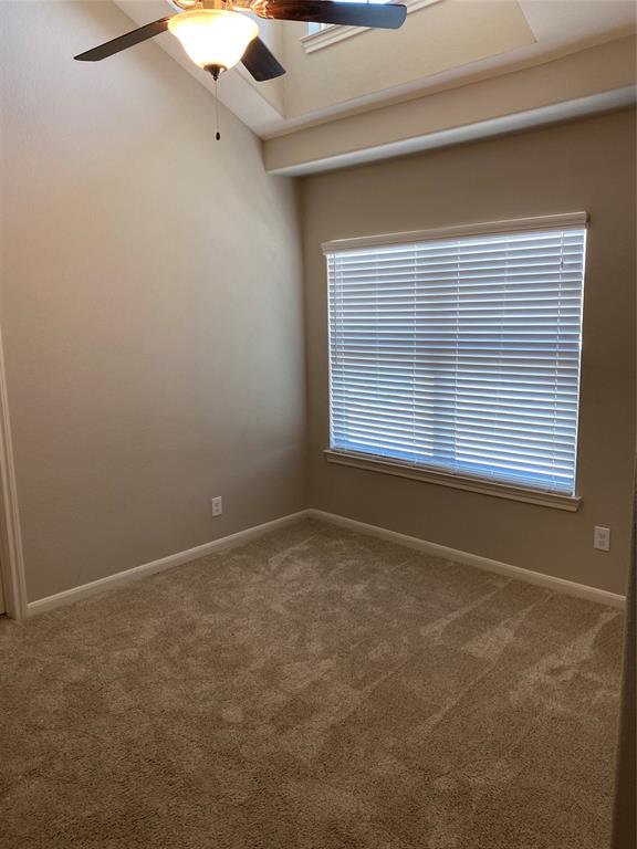 5639 Sallow Bay Lane, Fulshear, Texas image 39
