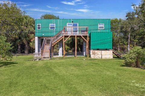 A home in San Leon