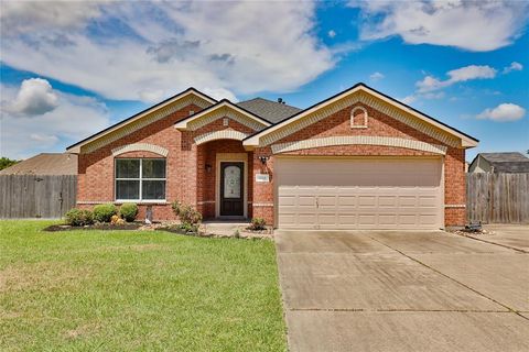 A home in Clute