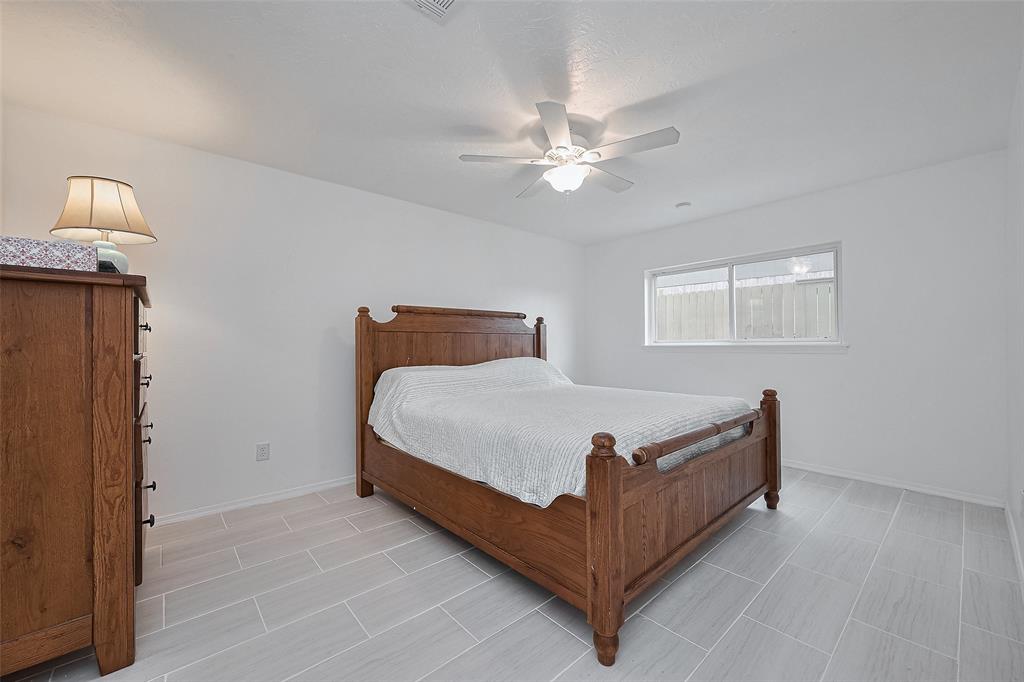 20155 Dawn Mist Drive, Humble, Texas image 18