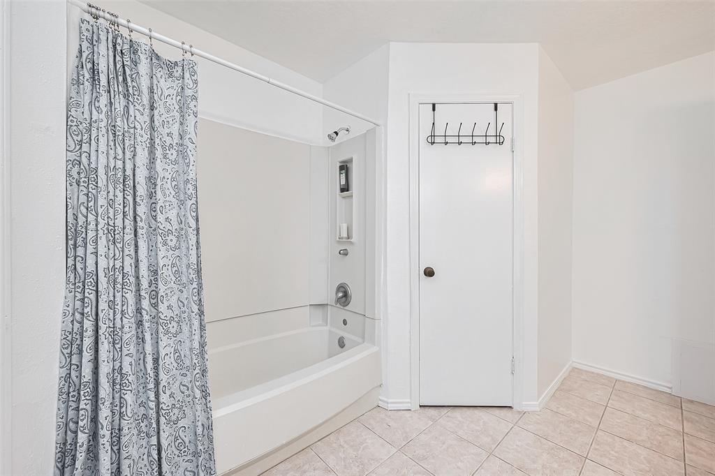20155 Dawn Mist Drive, Humble, Texas image 22