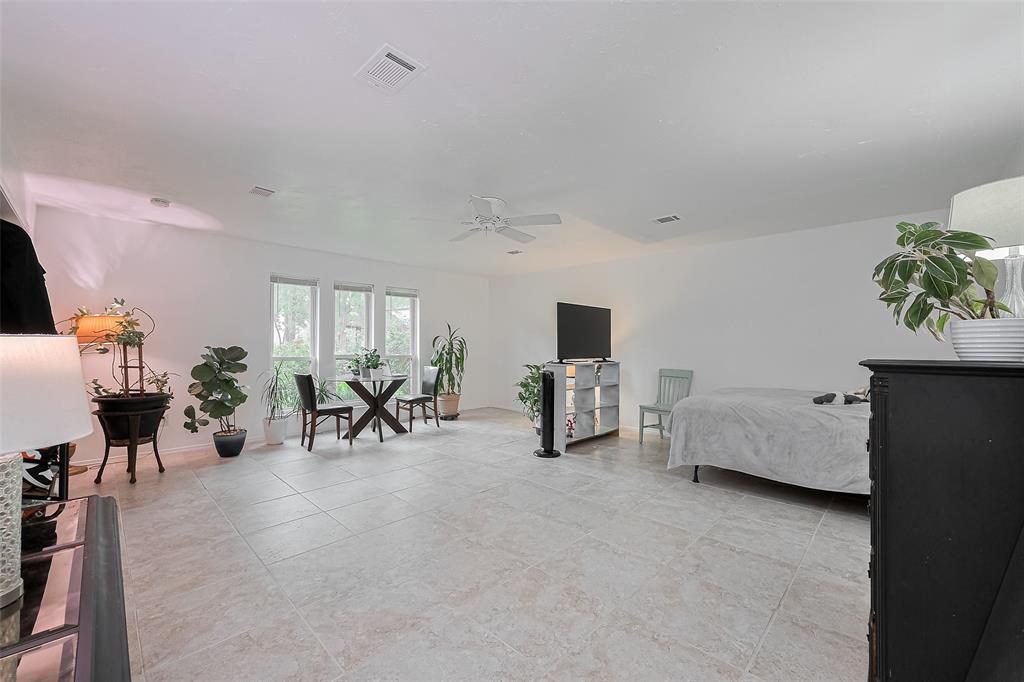20155 Dawn Mist Drive, Humble, Texas image 23