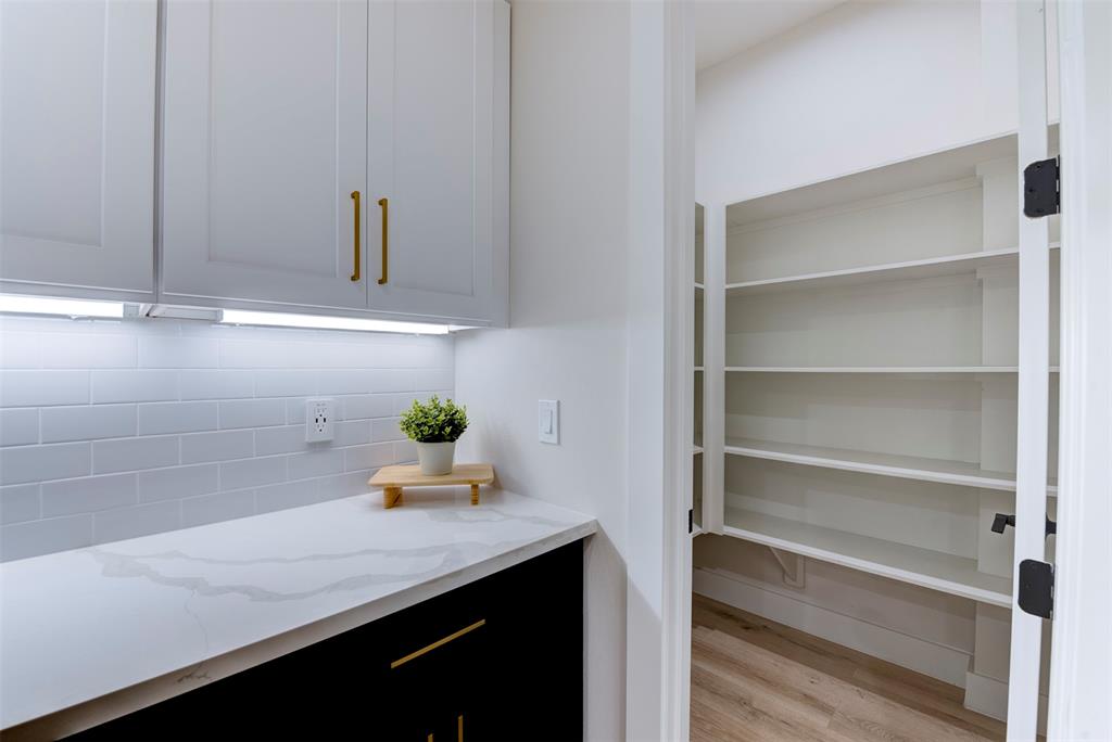1306 Evelyn Street, Houston, Texas image 11