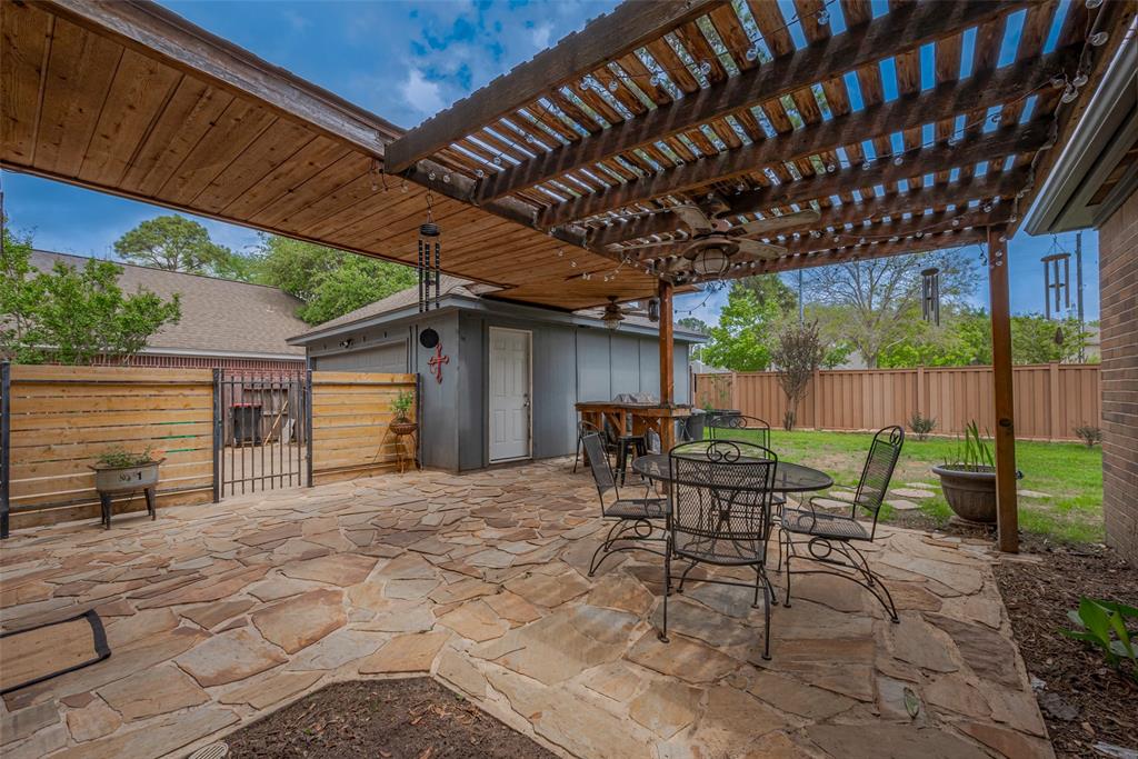 15610 Township Glen Lane, Cypress, Texas image 43