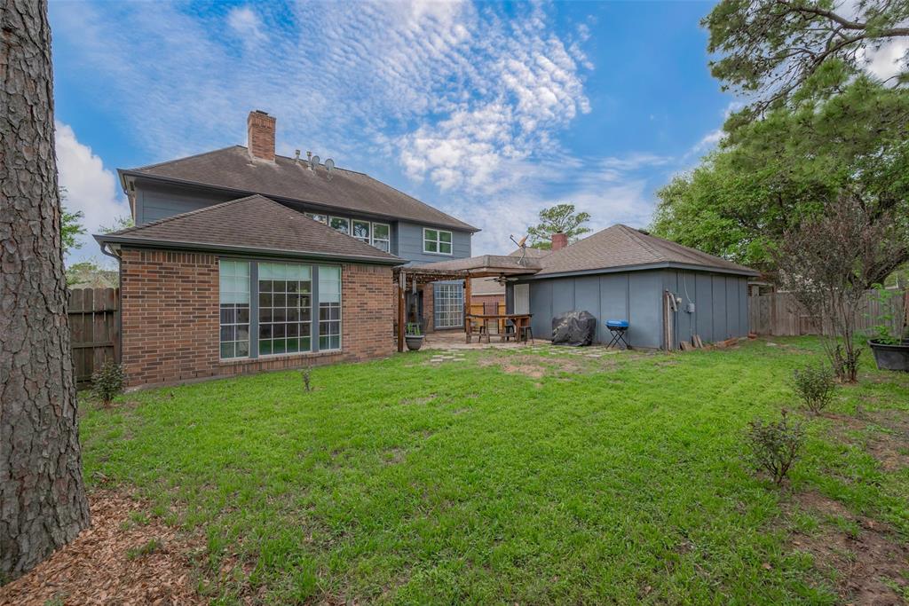 15610 Township Glen Lane, Cypress, Texas image 45
