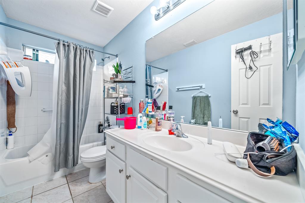 2442 Floral Ridge Drive, Spring, Texas image 21