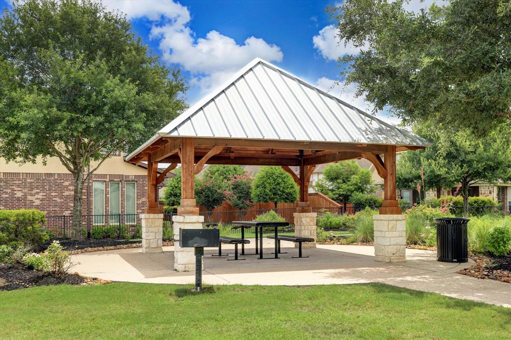 18111 Rainwater Creek Lane, Cypress, Texas image 38