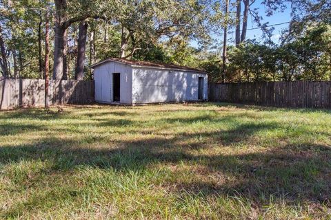 A home in Huffman