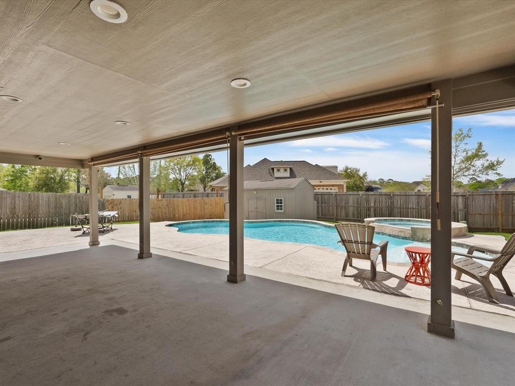 5018 Bayou Drive, Dickinson, Texas image 21