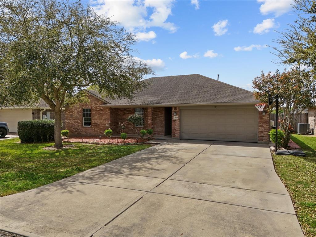 5018 Bayou Drive, Dickinson, Texas image 27