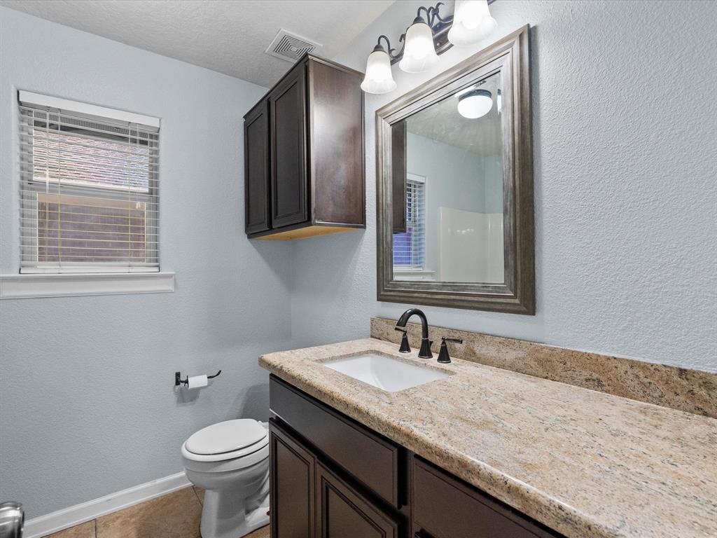5018 Bayou Drive, Dickinson, Texas image 13
