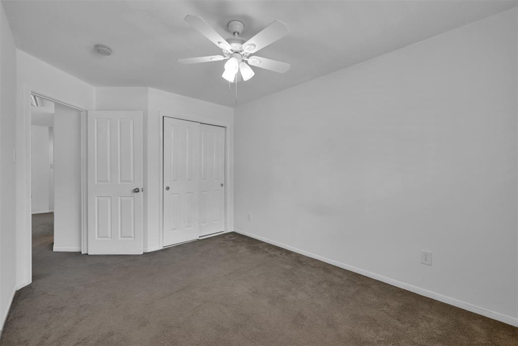 7 E Gaslight Place, The Woodlands, Texas image 10