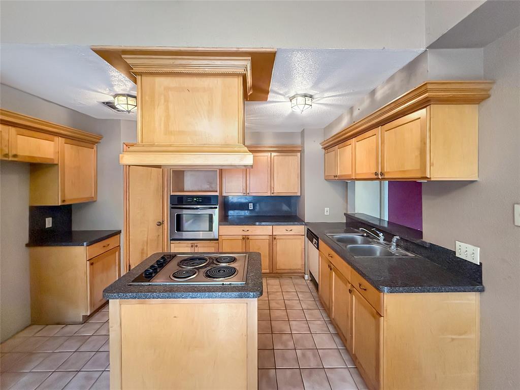 13111 Ravensway Drive