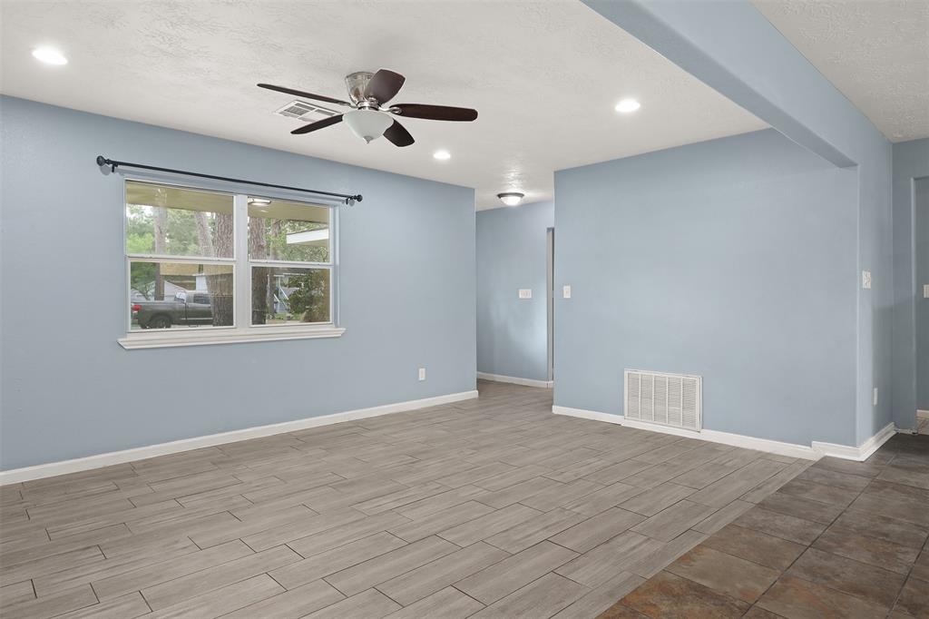 3702 Bayou Circle, Dickinson, Texas image 7