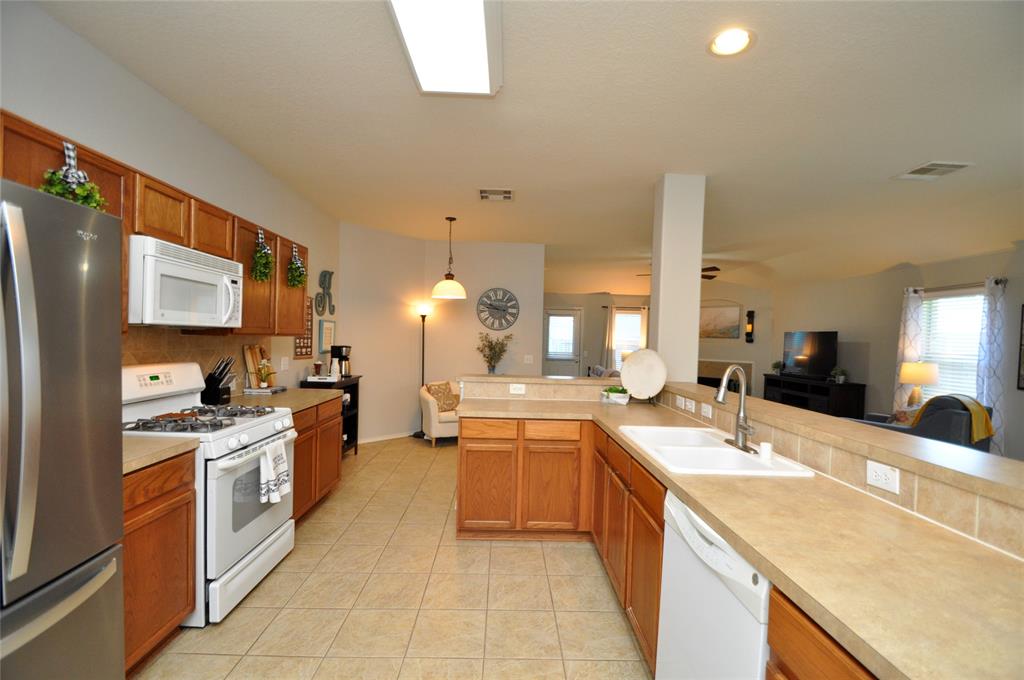 5806 Spring Sunrise Drive, Richmond, Texas image 25