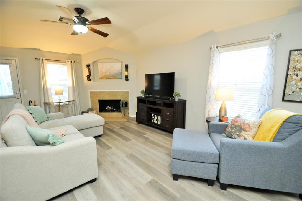 5806 Spring Sunrise Drive, Richmond, Texas image 14