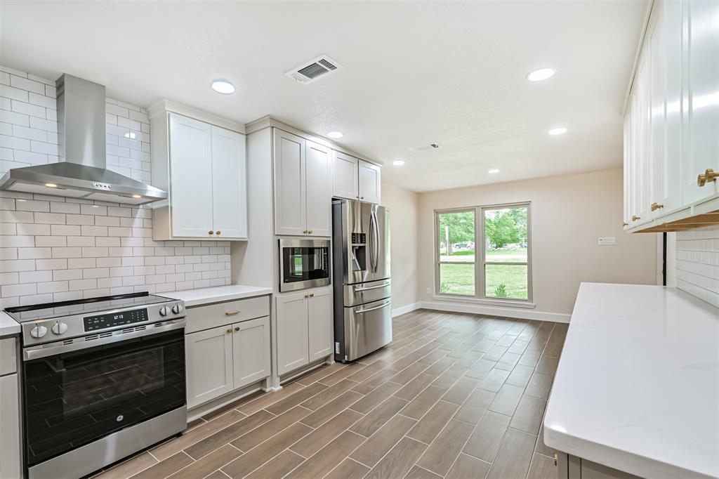 28102 Indigo Lake Court, Magnolia, Texas image 10