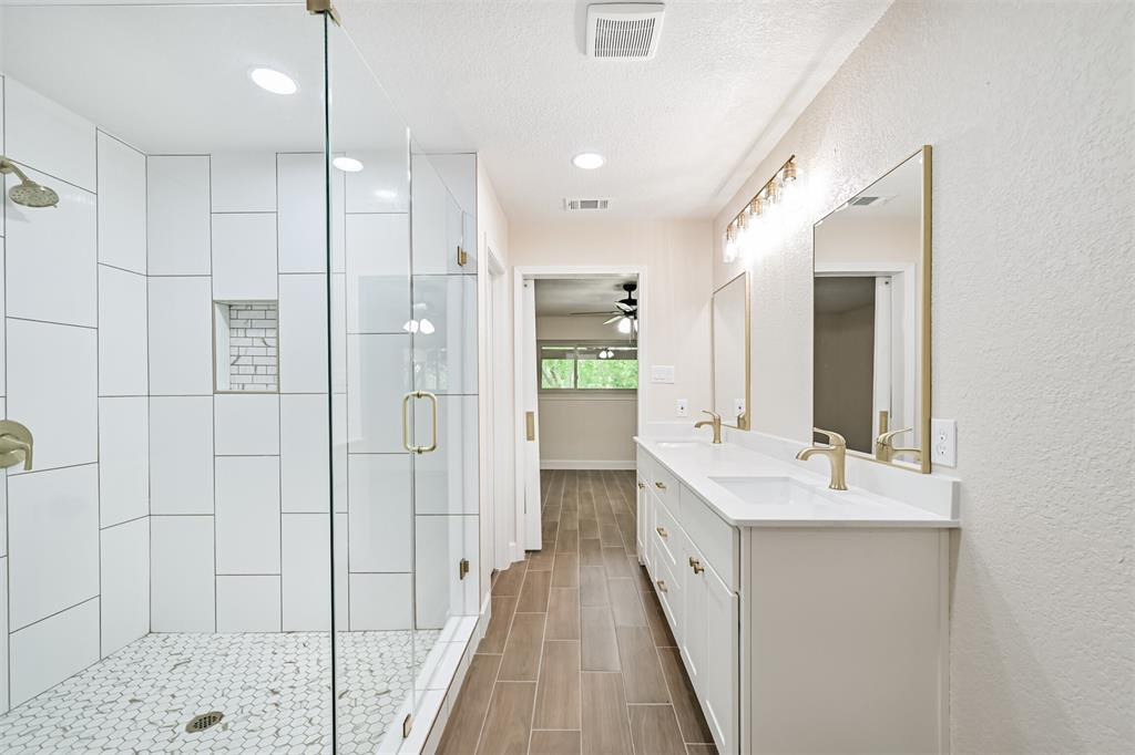 28102 Indigo Lake Court, Magnolia, Texas image 18