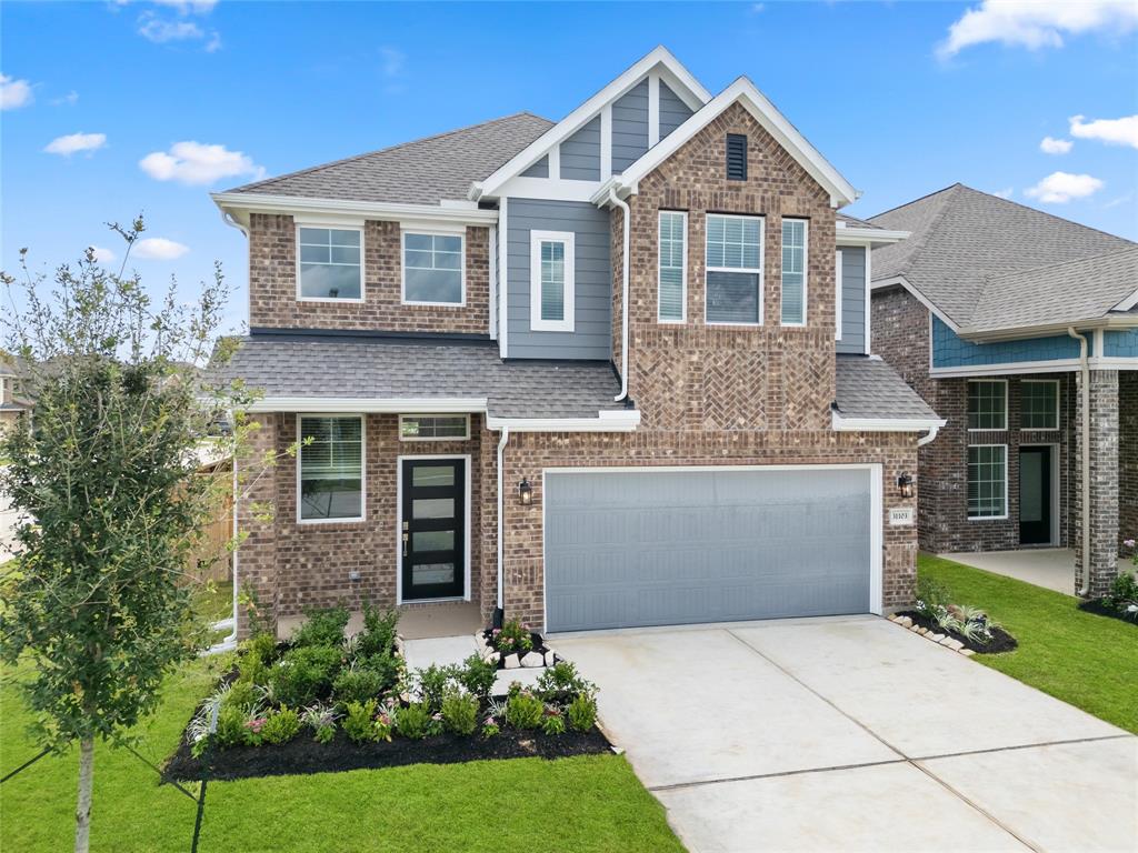 313 Rockrose Path, Willis, Texas image 2