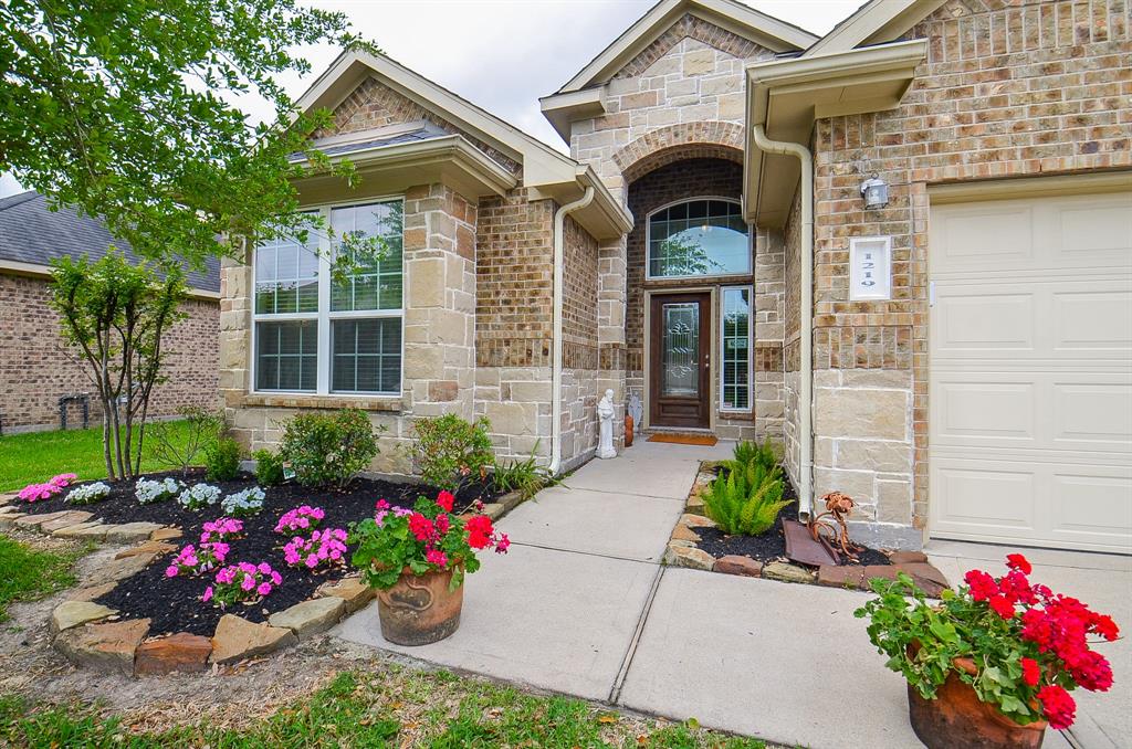 1219 Maple Ace Dr Dr, Katy, Texas image 2