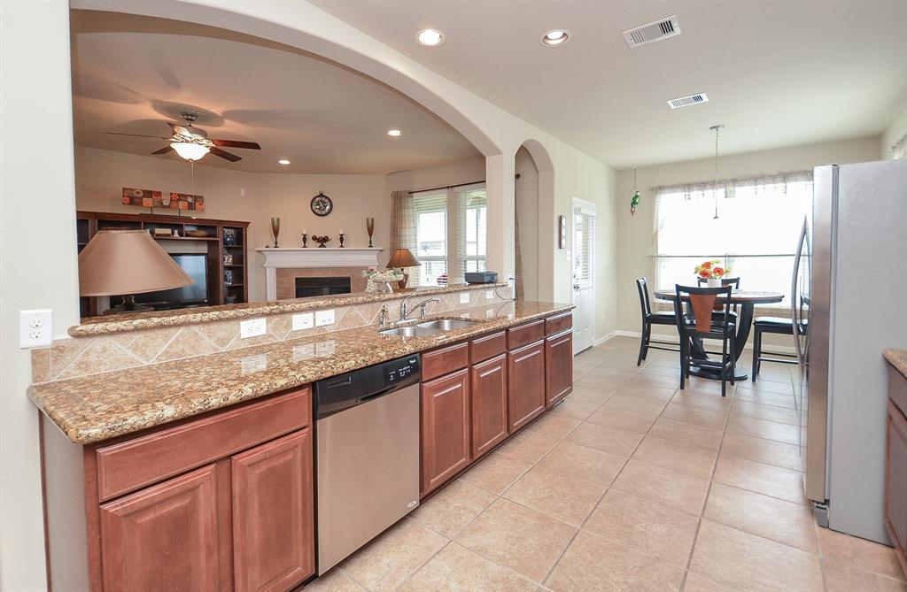 1219 Maple Ace Dr Dr, Katy, Texas image 14