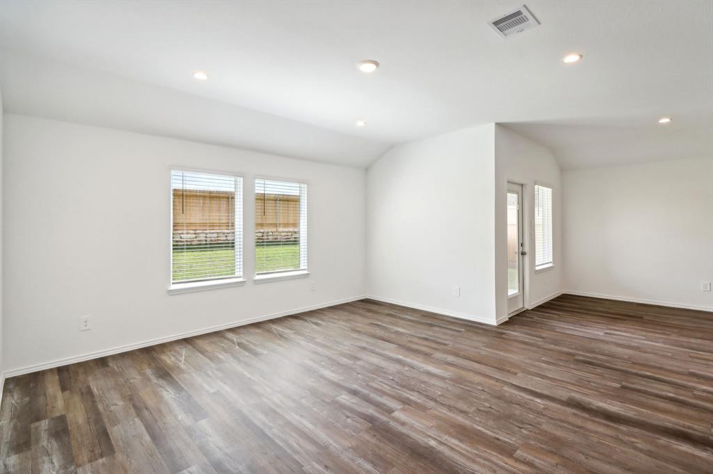 24859 Springbluff Valley Court, Magnolia, Texas image 7
