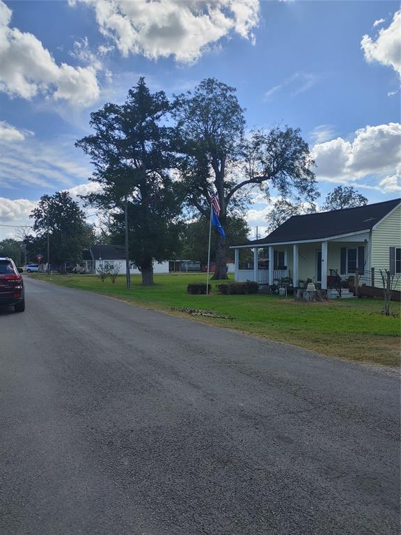 000 Pecan Street, Sweeny, Texas image 3