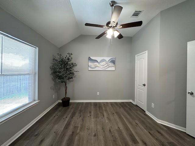 403 Leisure Drive, Stafford, Texas image 15