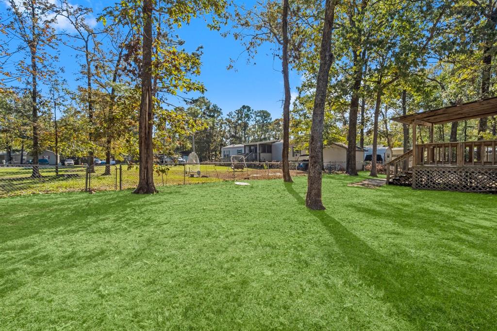 91 Nassau Lane, Point Blank, Texas image 37