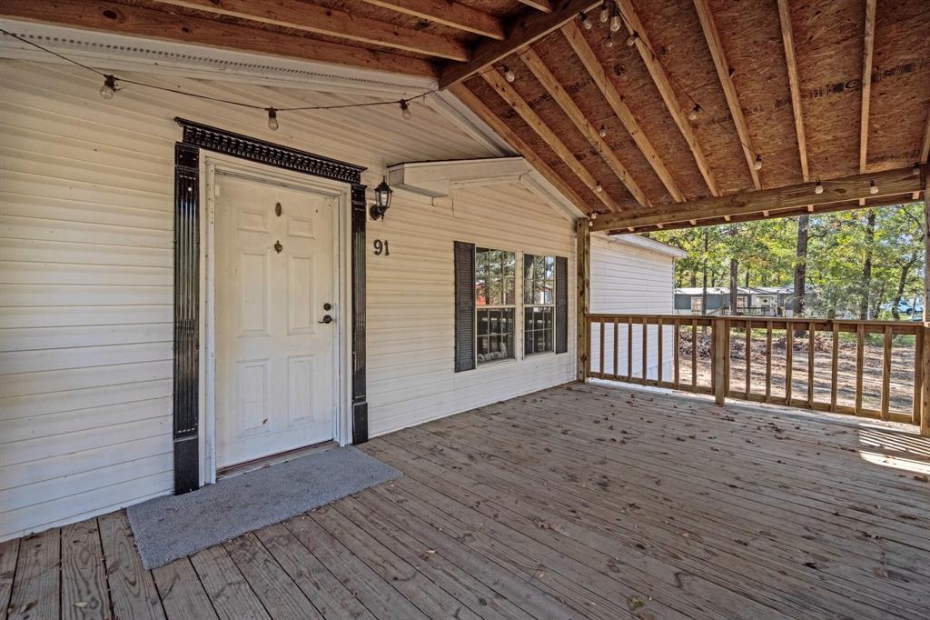 91 Nassau Lane, Point Blank, Texas image 4