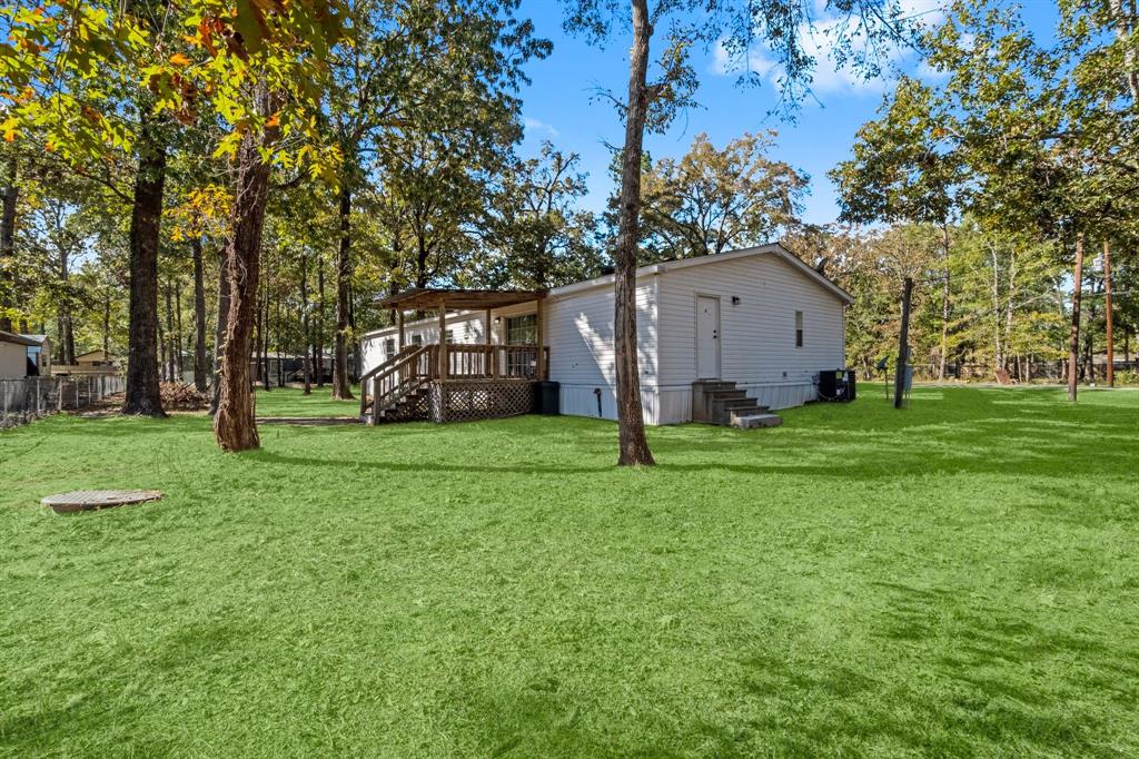 91 Nassau Lane, Point Blank, Texas image 38