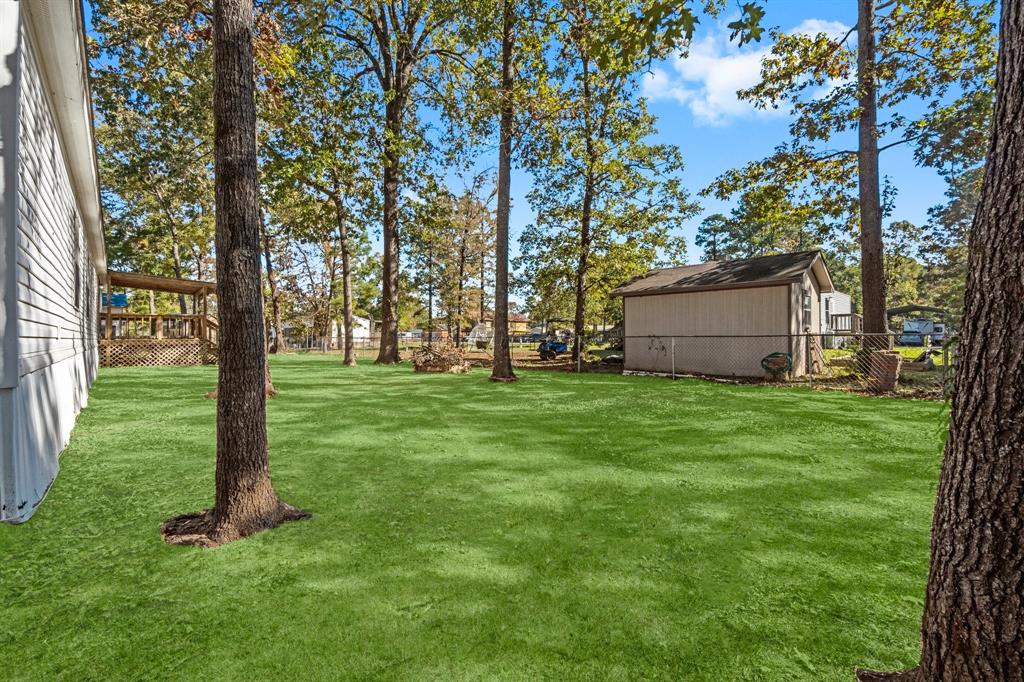 91 Nassau Lane, Point Blank, Texas image 42