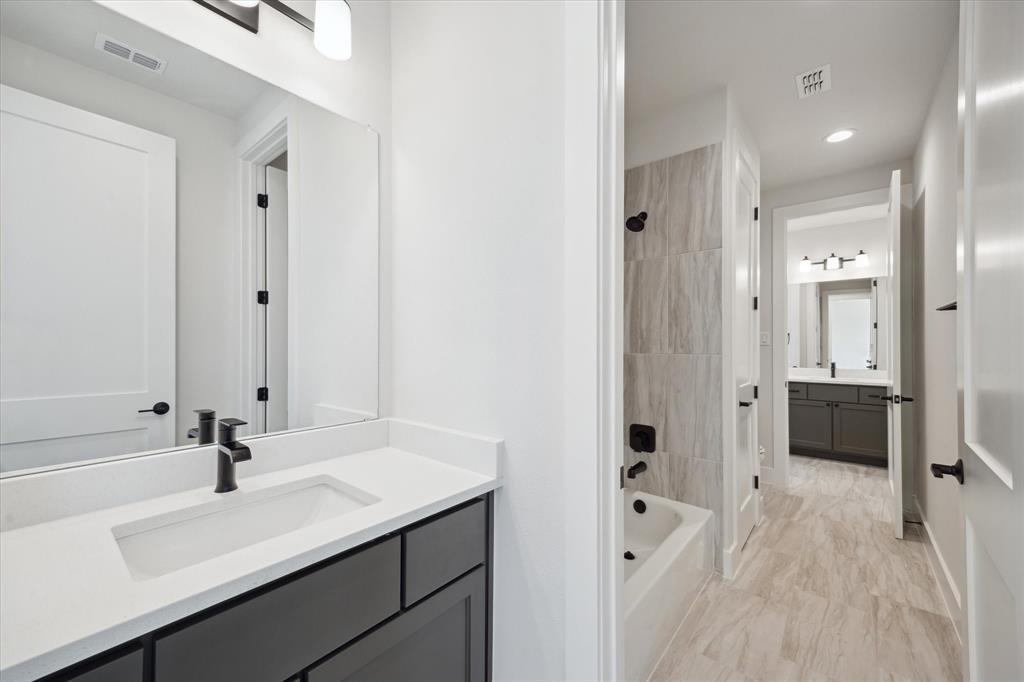 506 Pinabete Forest Ct Court, Conroe, Texas image 25