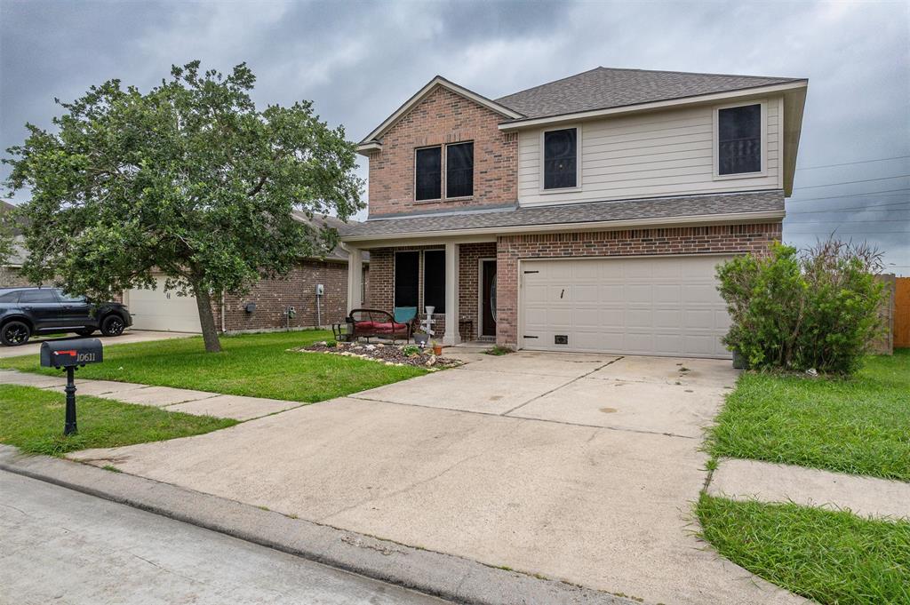 10611 Evergreen Street, Baytown, Texas image 2