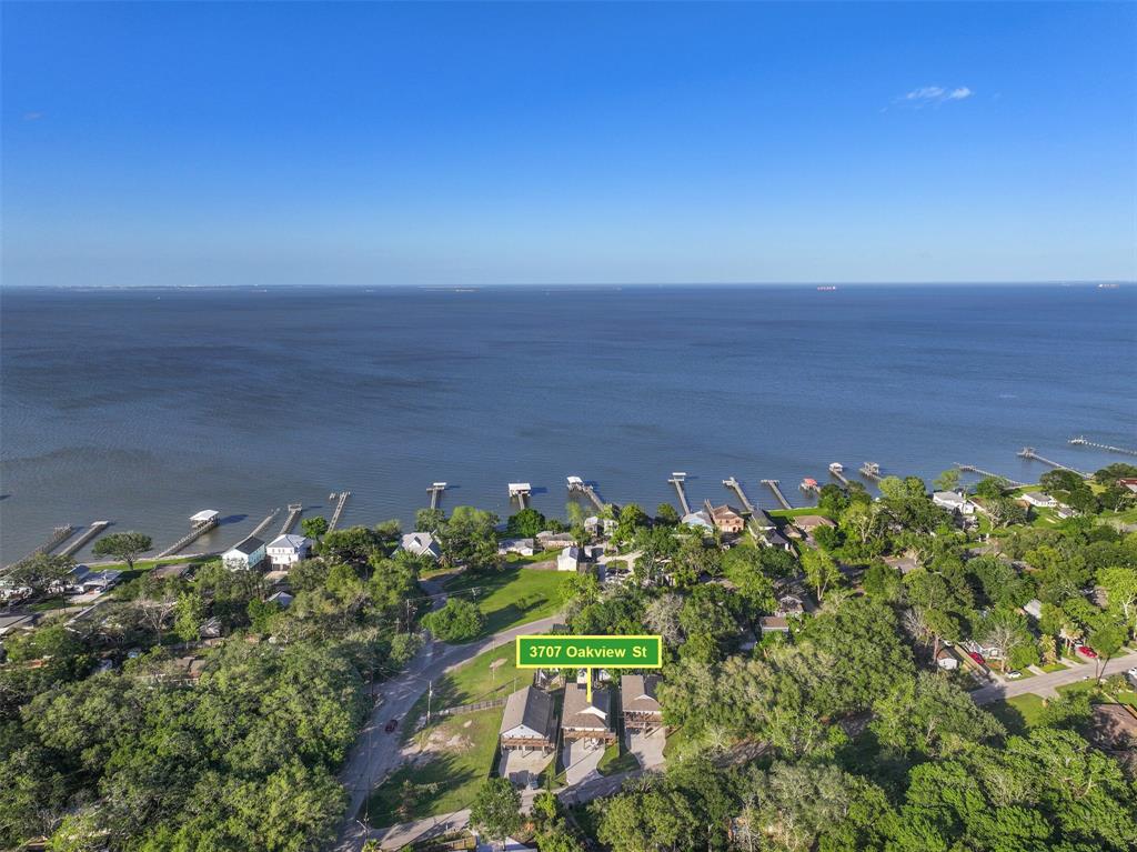 3707 Oakview Street, Bacliff, Texas image 32