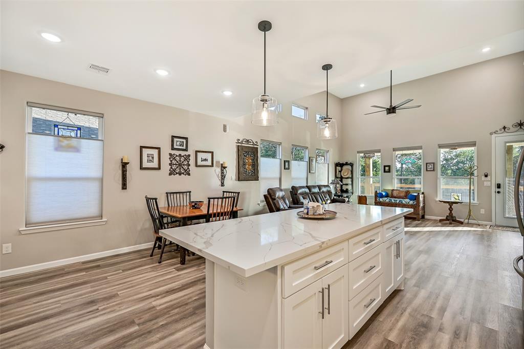 3707 Oakview Street, Bacliff, Texas image 12