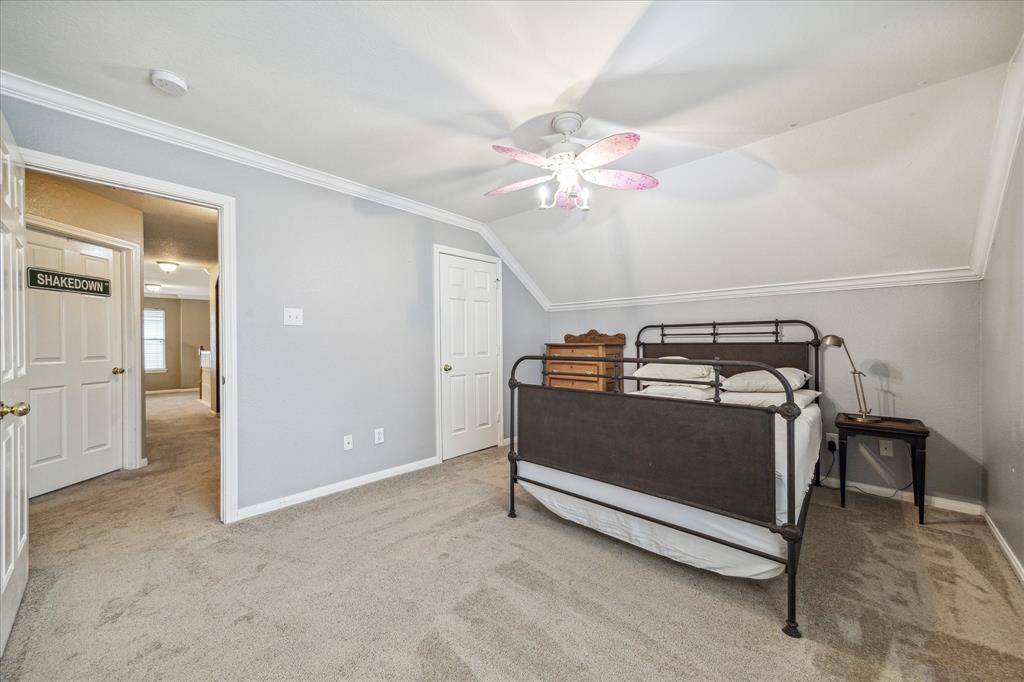 2906 Five Oaks Drive, Missouri City, Texas image 32