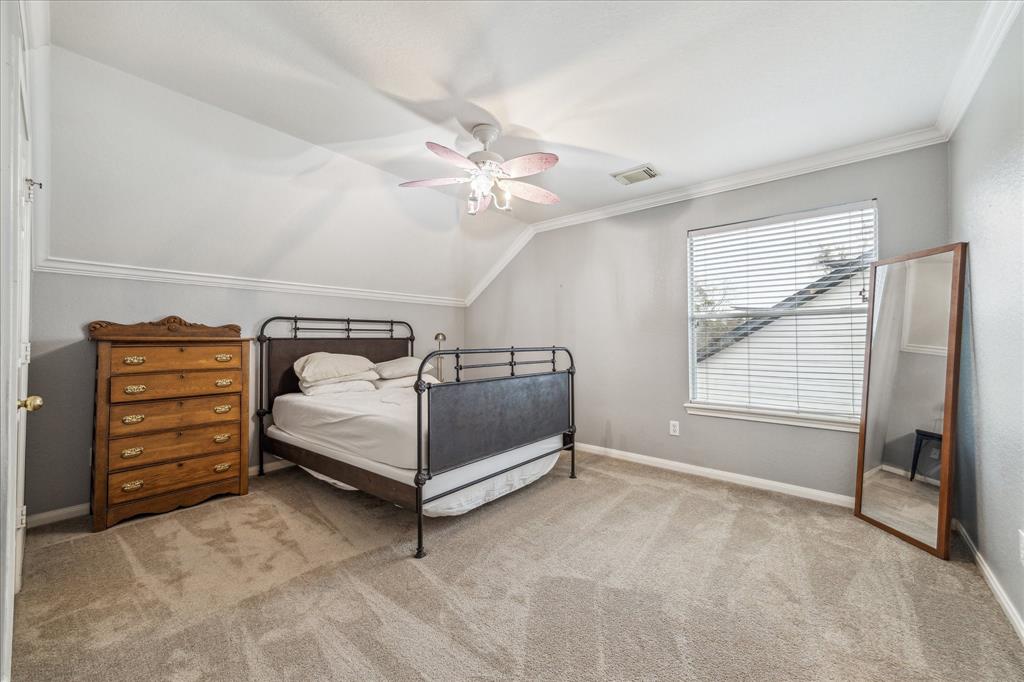 2906 Five Oaks Drive, Missouri City, Texas image 31