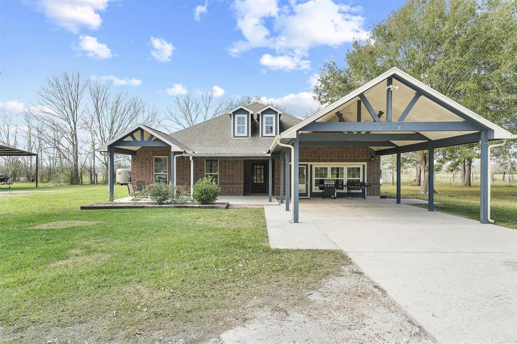 6851 County Road 2058, Hull, Texas image 1