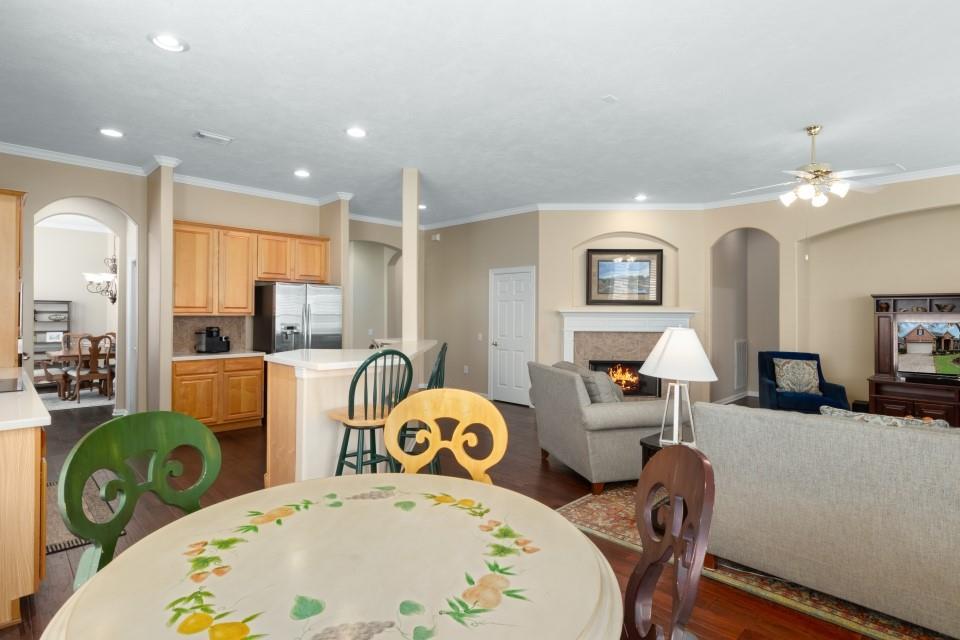 2328 S Venice Drive, Pearland, Texas image 15
