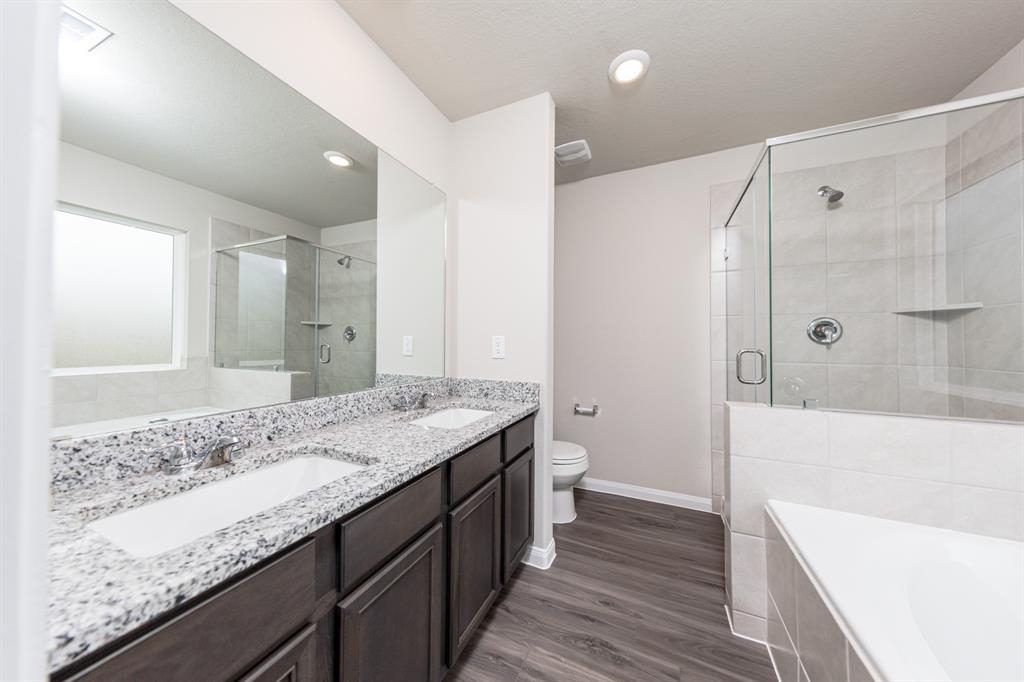 5122 Shelby Katherine Drive, Rosharon, Texas image 13