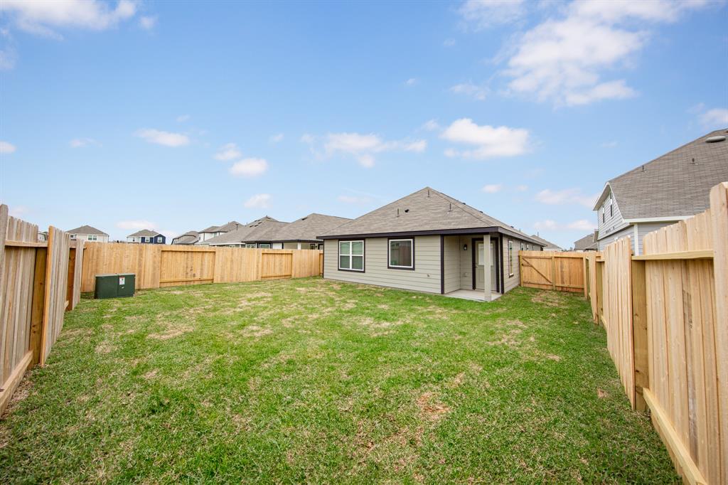 5122 Shelby Katherine Drive, Rosharon, Texas image 18