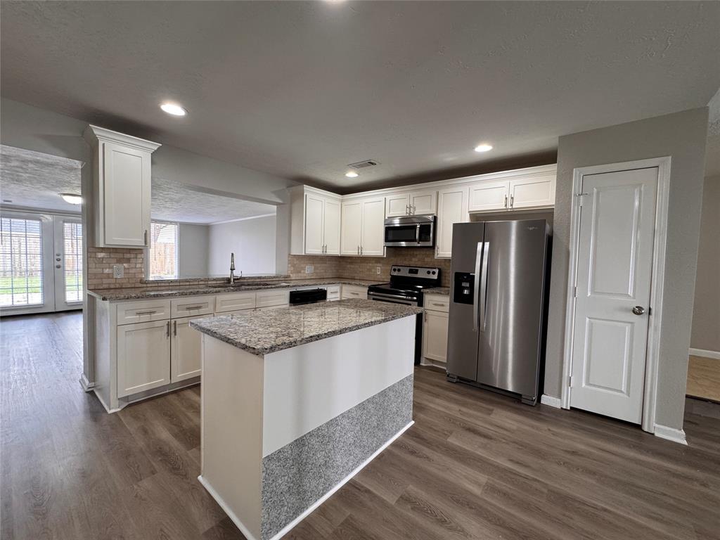 property-search 4 2414 Stillmeadow Drive