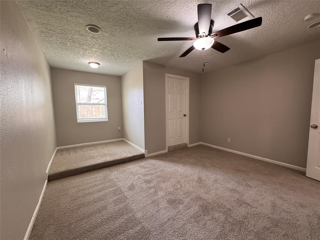 2414 Stillmeadow Drive, Missouri City, Texas image 10