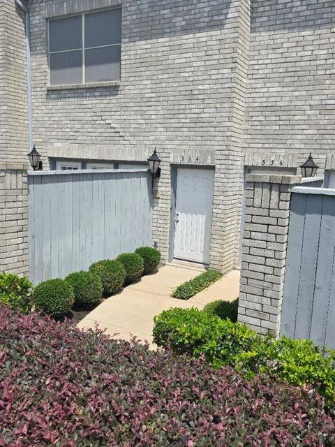 334 Wilcrest Drive 334 Houston TX 77042