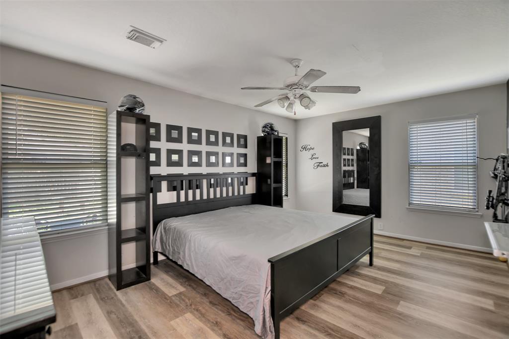 11918 S Brenton Knoll Drive, Tomball, Texas image 25