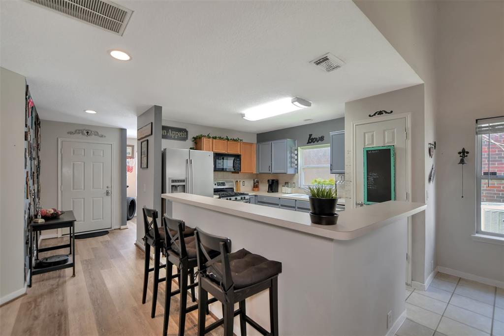 11918 S Brenton Knoll Drive, Tomball, Texas image 11